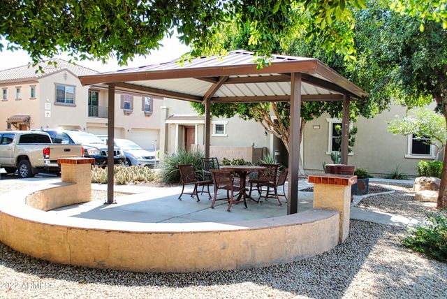 1420 N 81st Avenue, Phoenix, AZ 85043