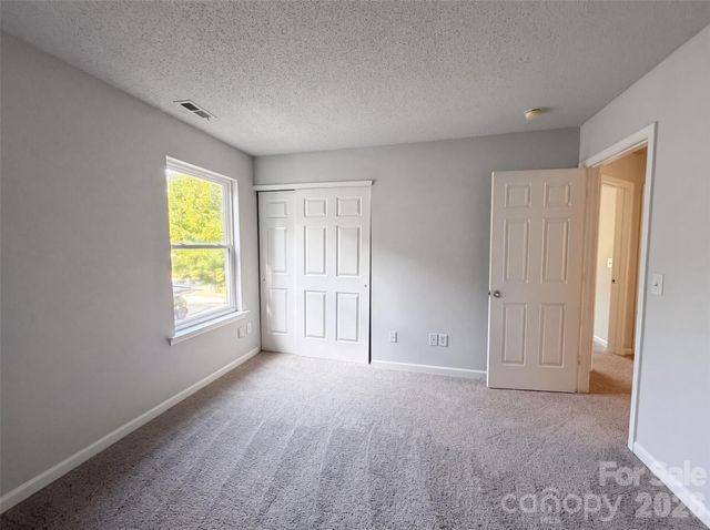 2502 Harwood Hills Lane, Charlotte, NC 28214