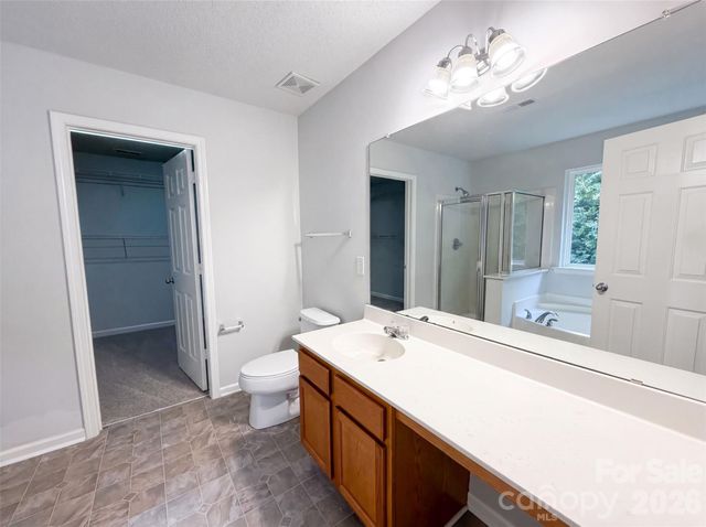 2502 Harwood Hills Lane, Charlotte, NC 28214