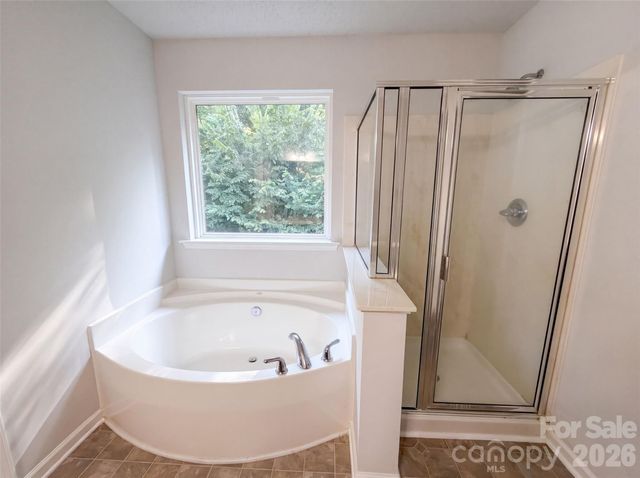 2502 Harwood Hills Lane, Charlotte, NC 28214