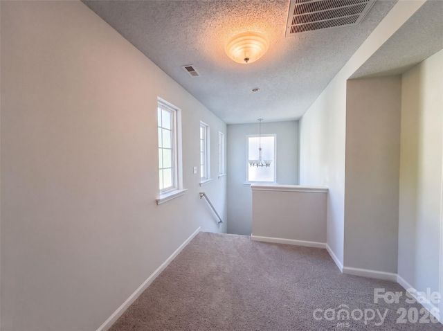 2502 Harwood Hills Lane, Charlotte, NC 28214