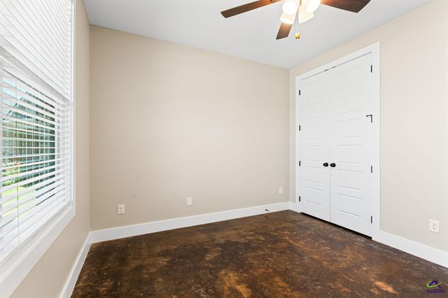 212 Silverside Drive, Perry, GA 31069