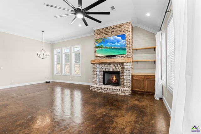 212 Silverside Drive, Perry, GA 31069