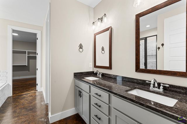 212 Silverside Drive, Perry, GA 31069