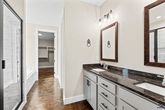 212 Silverside Drive, Perry, GA 31069