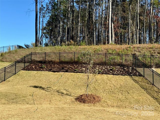 120 Dogwood Grove Place, Troutman, NC 28166