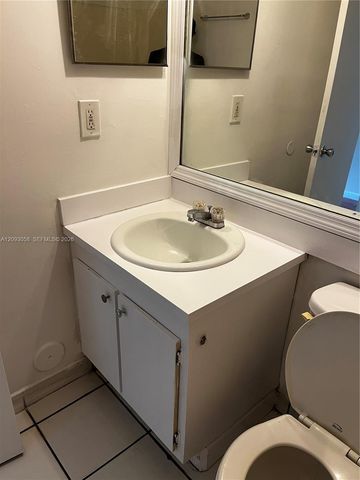 3674 NW 111th Avenue, Sunrise, FL 33351