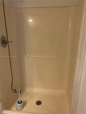 3674 NW 111th Avenue, Sunrise, FL 33351