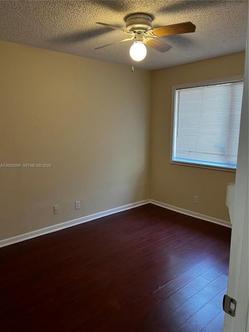 3674 NW 111th Avenue, Sunrise, FL 33351