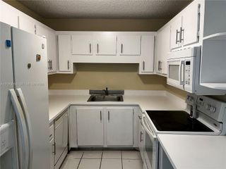 3674 NW 111th Avenue, Sunrise, FL 33351