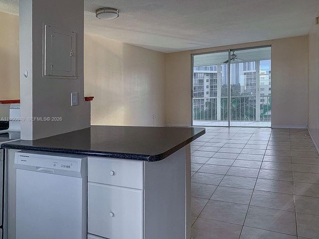 2855 Leonard Drive H404, Aventura, FL 33160