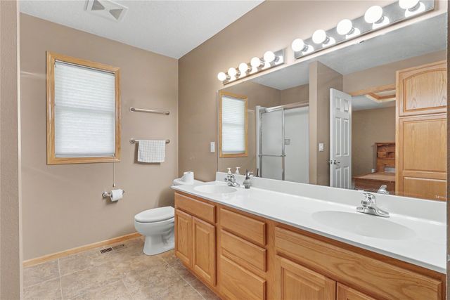 929 S 12th Street, Adel, IA 50003