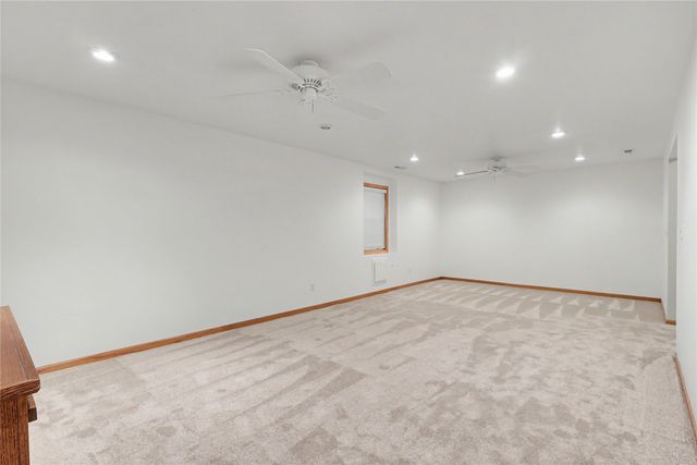 929 S 12th Street, Adel, IA 50003