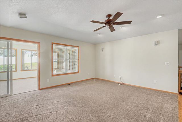 929 S 12th Street, Adel, IA 50003