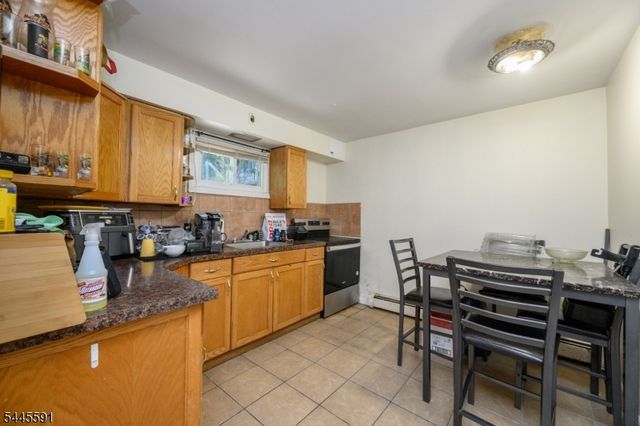 1 Lewis St, Haledon Boro, NJ 07508