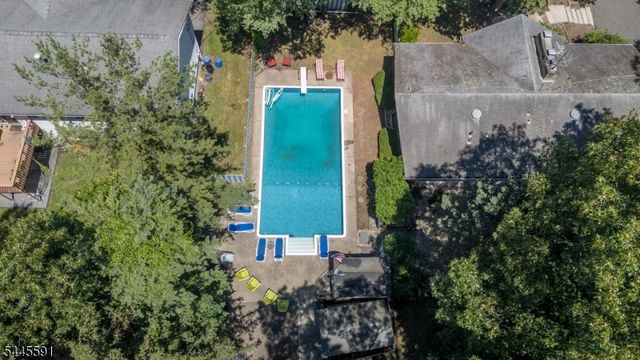 1 Lewis St, Haledon Boro, NJ 07508