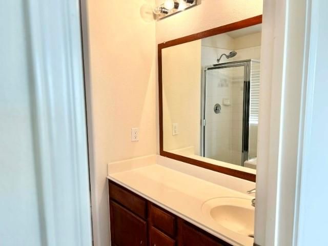 4039 Bentwood Drive, Dickinson, TX 77539