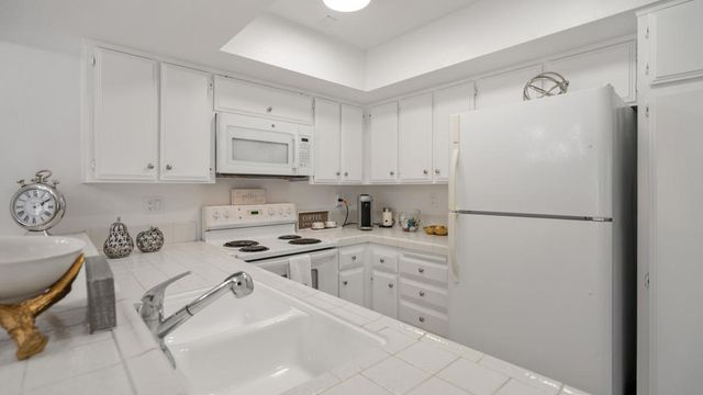 35526 Feliz Court, Rancho Mirage, CA 92270