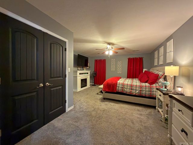 65 Jeffery cutoff, Locust Grove, AR 72550