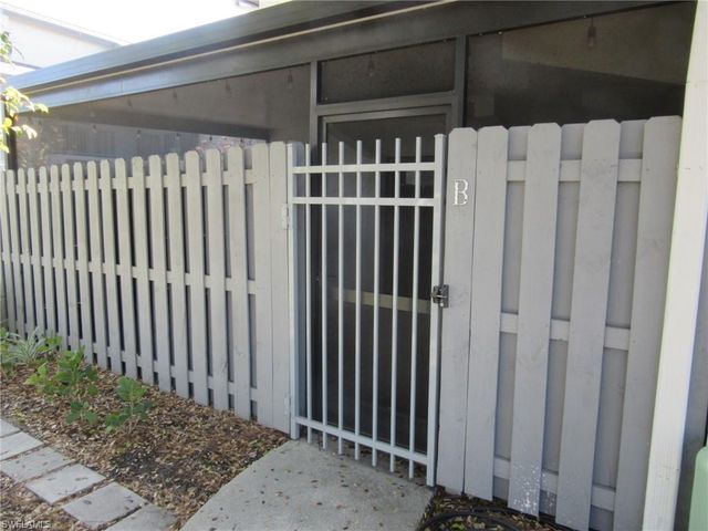 17455 Overhill DR B, Fort Myers, FL 33908