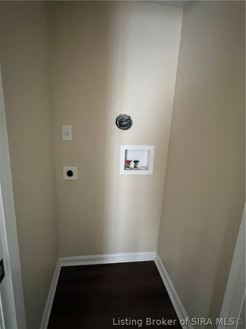 7311 Meyer Loop, Sellersburg, IN 47172