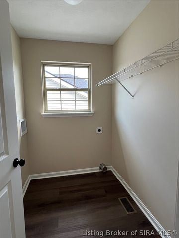 7311 Meyer Loop, Sellersburg, IN 47172