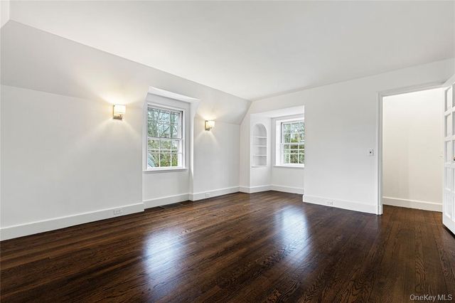 6 Fox Meadow Road, Scarsdale, NY 10583