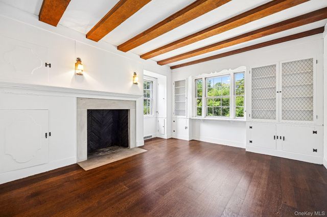 6 Fox Meadow Road, Scarsdale, NY 10583