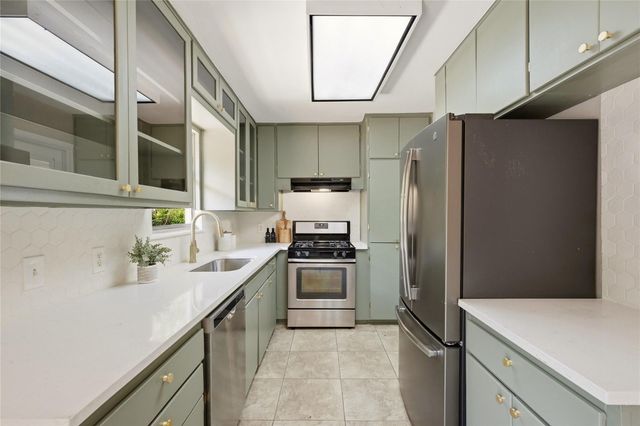 5306 Wellington DR, Austin, TX 78723