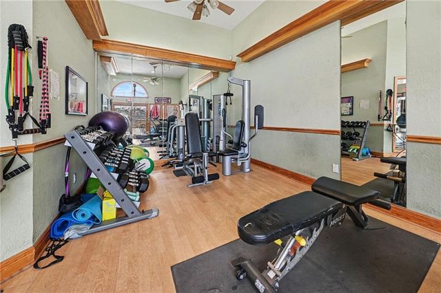 114 E 41st Street 5, Kansas City, MO 64111