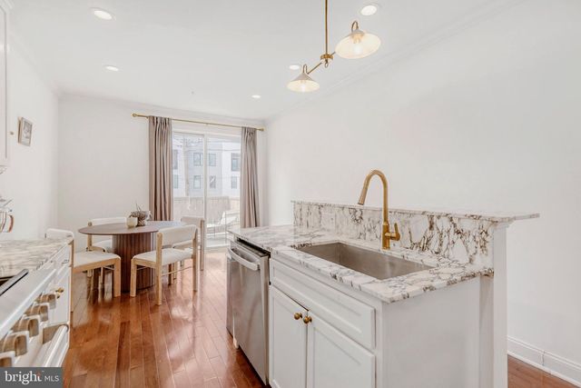 3858 QUARRY AVE, Baltimore, MD 21211