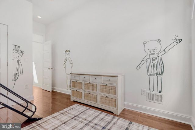 3858 QUARRY AVE, Baltimore, MD 21211