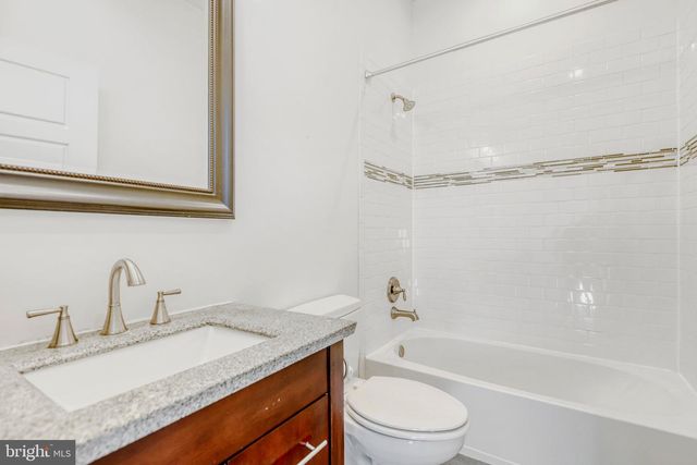 3858 QUARRY AVE, Baltimore, MD 21211