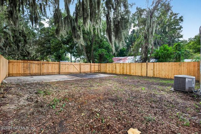 150 W 66TH Street, Jacksonville, FL 32208