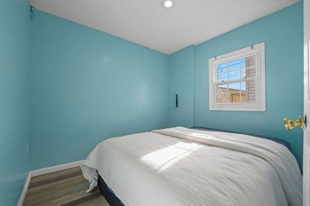 21 HELEN DR, Moonachie, NJ 07074