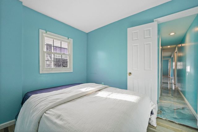 21 HELEN DR, Moonachie, NJ 07074