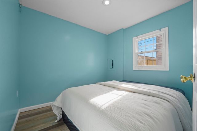 21 HELEN DR, Moonachie, NJ 07074