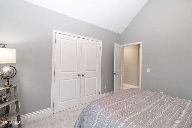 5866 Walnut Springs Boulevard, Sylvania, OH 43560