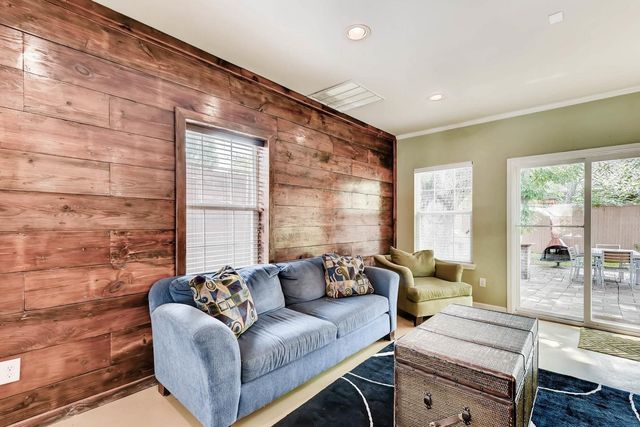 5202 Pershing Street, Dallas, TX 75206