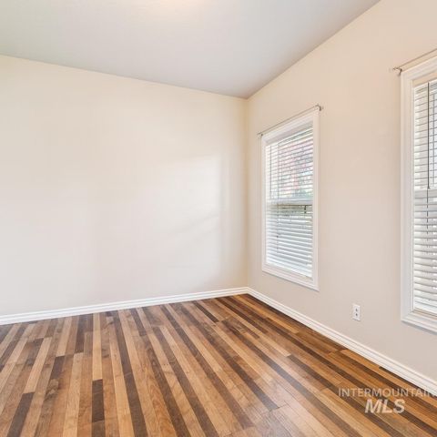 1325 E 15 North, Mountain Home, ID 83647