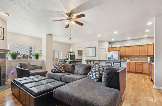 1325 E 15 North, Mountain Home, ID 83647