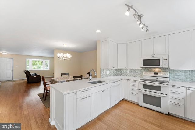22 STAFFORD SQ, Boyertown, PA 19512