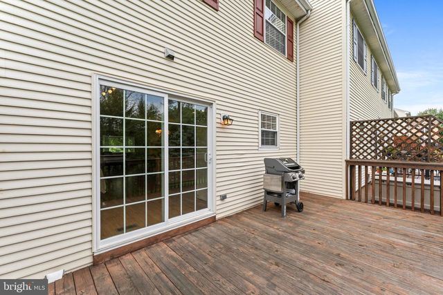 22 STAFFORD SQ, Boyertown, PA 19512