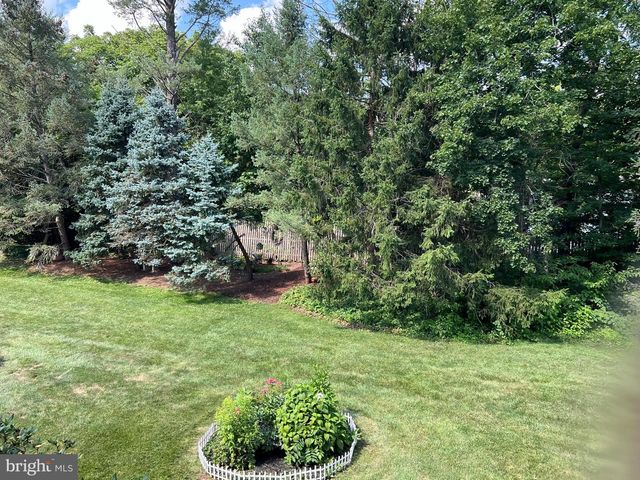 22 STAFFORD SQ, Boyertown, PA 19512