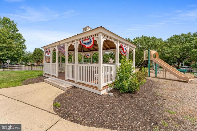 22 STAFFORD SQ, Boyertown, PA 19512