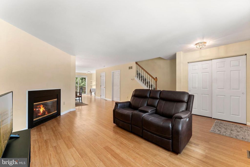 22 STAFFORD SQ, BOYERTOWN, PA 19512 — photo 4