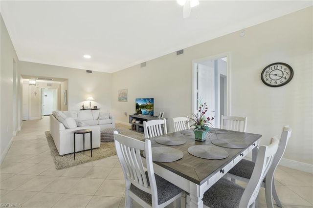 9209 Museo CIR 102, Naples, FL 34114