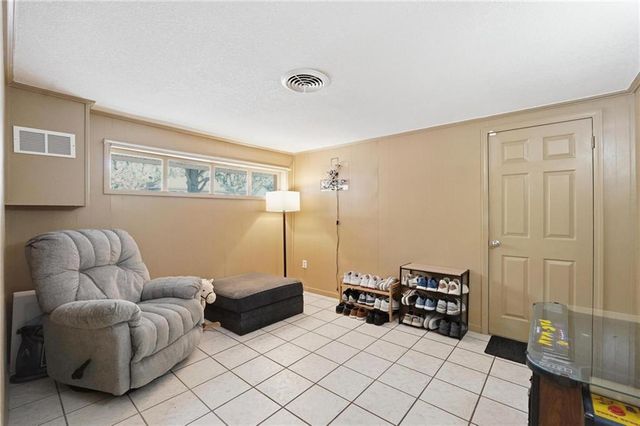 305 S Franklin Street, Spring Hill, KS 66083