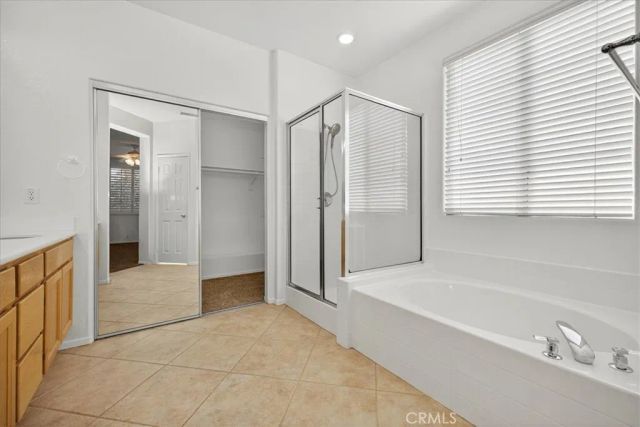 29245 Paradise Canyon Drive, Menifee, CA 92584