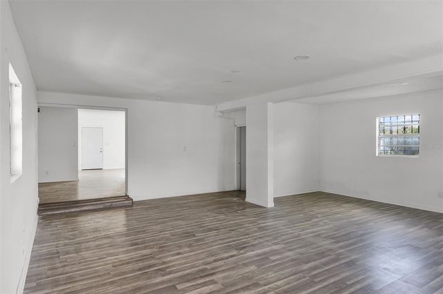 815 PAPAYA DRIVE, Tampa, FL 33619